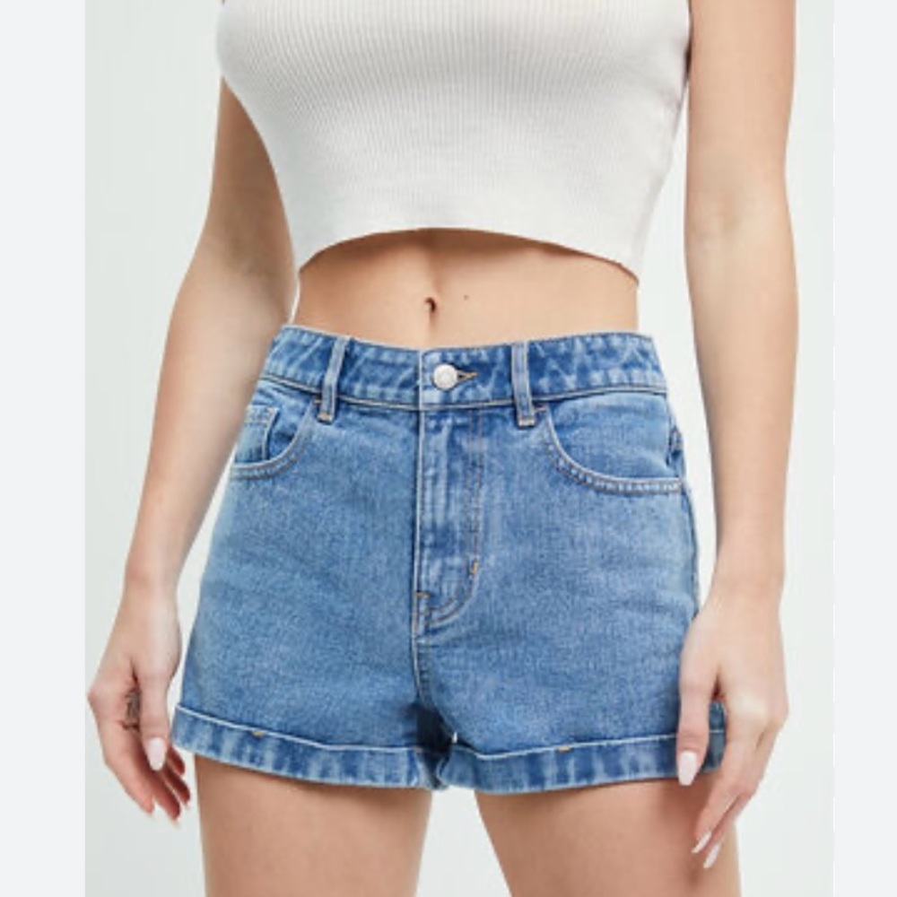 PacSun Denim Mom Shorts Medium Blue Wash High-Rise Women’s Size 24